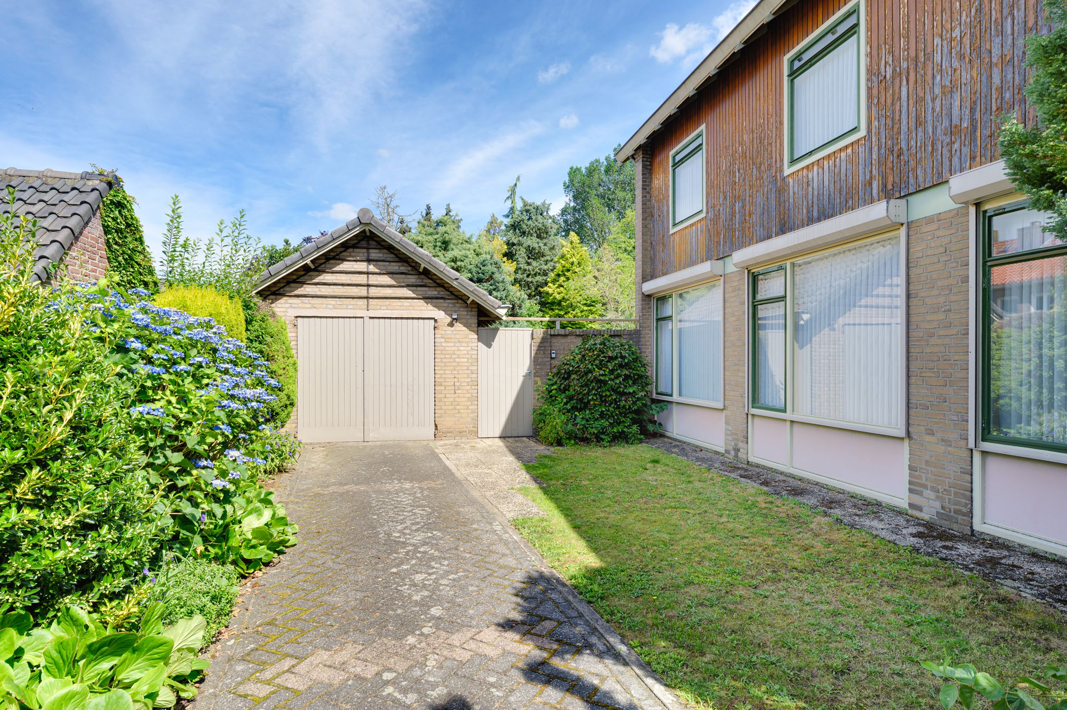 Photo 45 of Meester Michelsstraat 23