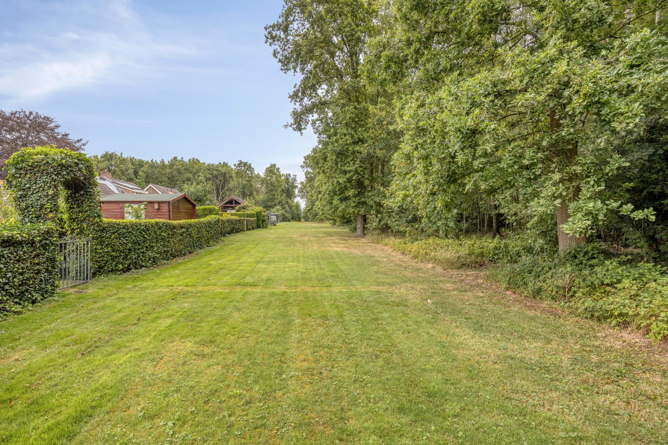 Photo 39 of Korhoenlaan 20