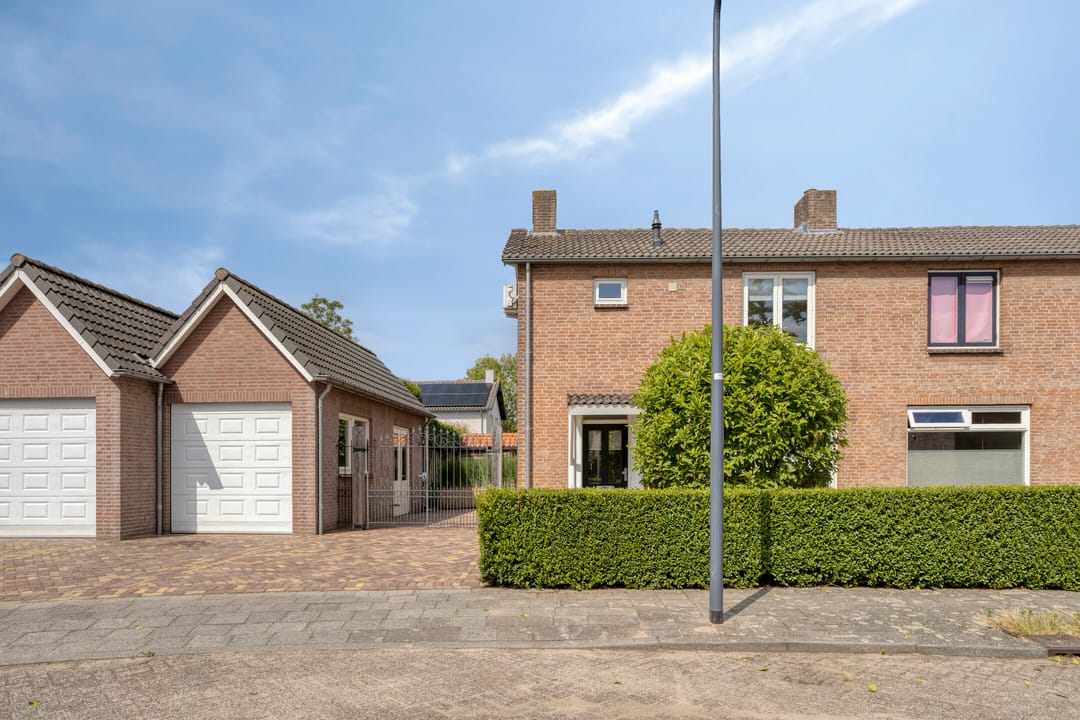 Photo 32 of Akkerstraat 17