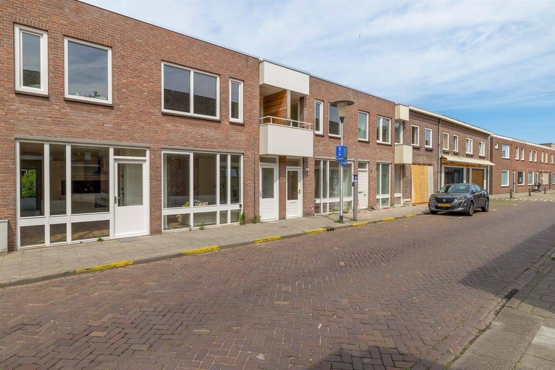 Photo 11 of Tiendstraat 31