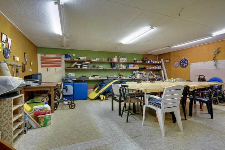 Vrijstaande woning te koop: Skoalikkers 6, Augustinusga