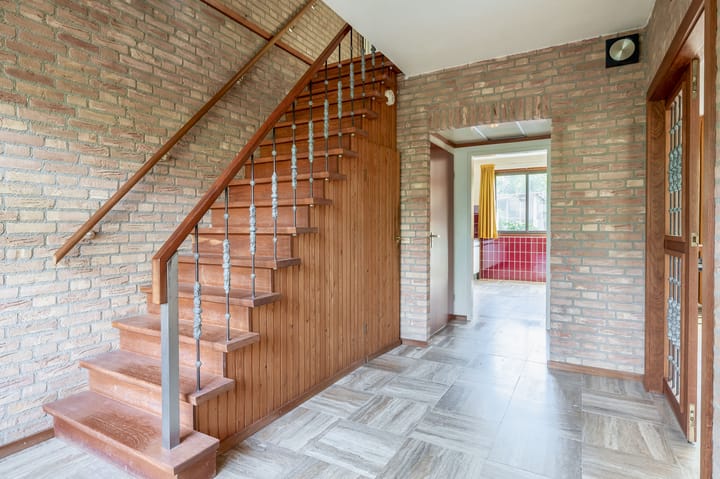 Tussenwoning te koop: Asterhof 2, Schijndel