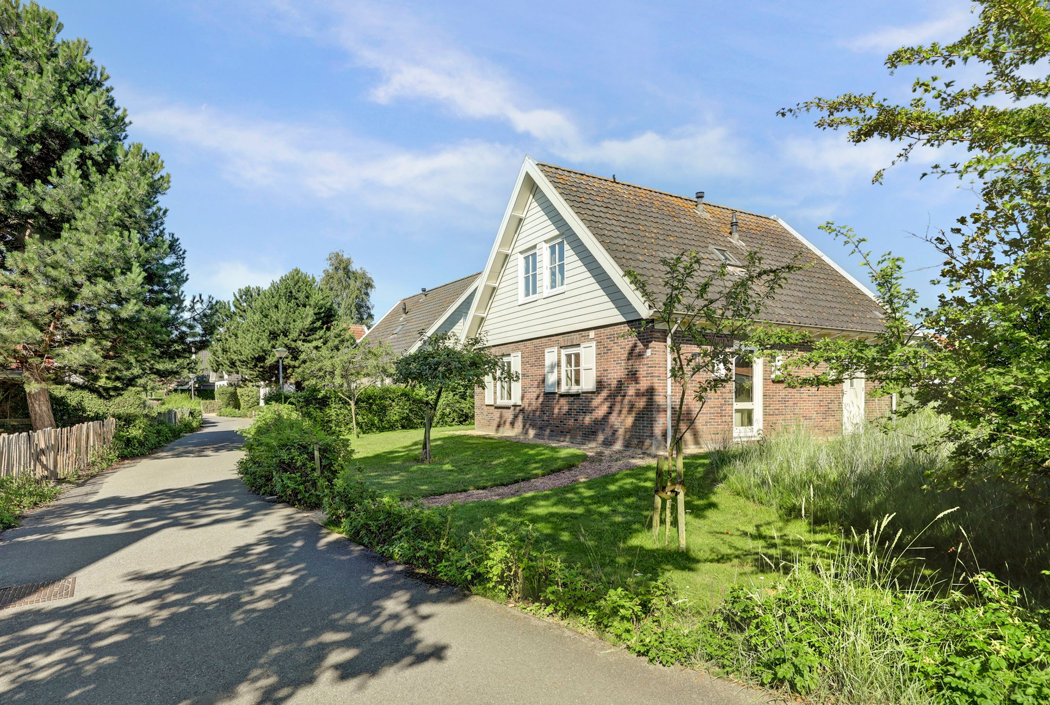 3-bedroom freehold villa in Burgh-Haamstede — photo 1 of 5