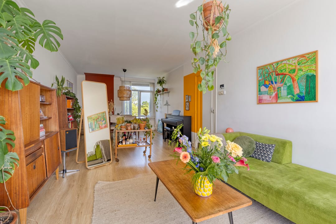 Photo 13 of Bachstraat 460