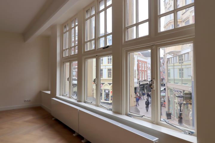 Foto 4 van Bakkerstraat 18-D