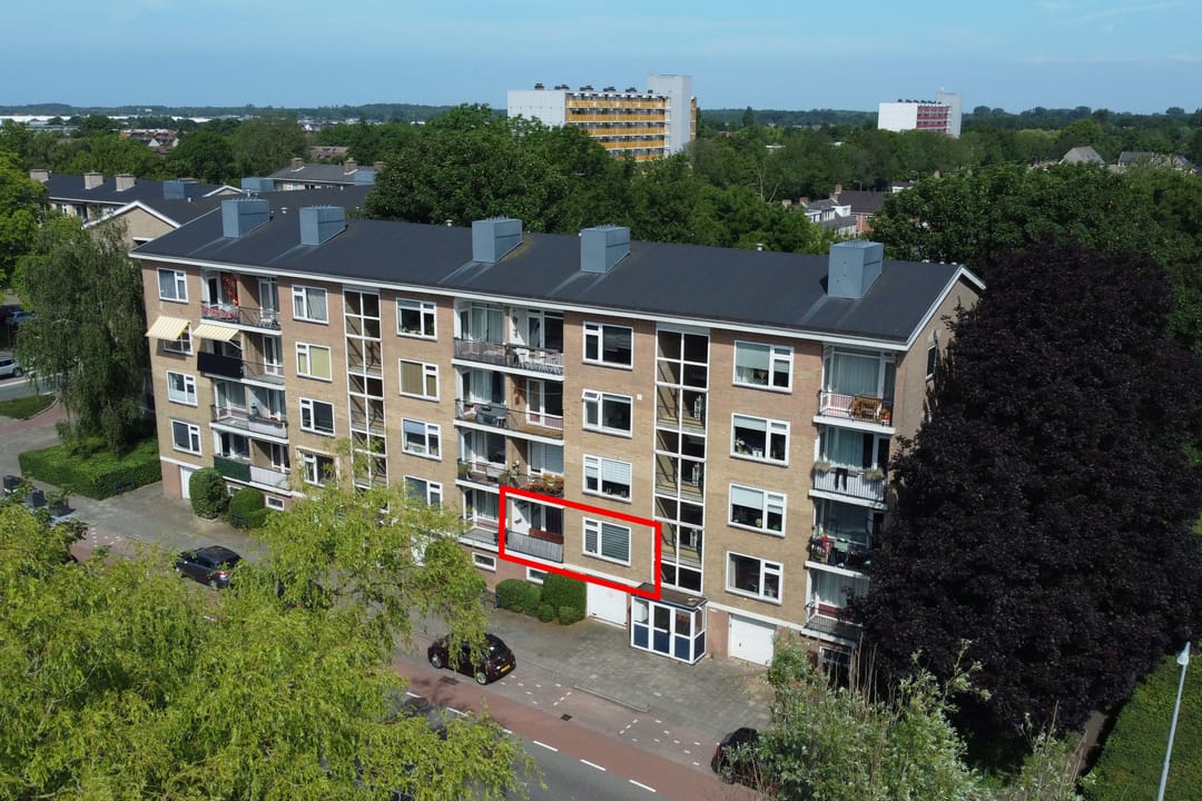 Photo 2 of Ruysdaelstraat 132