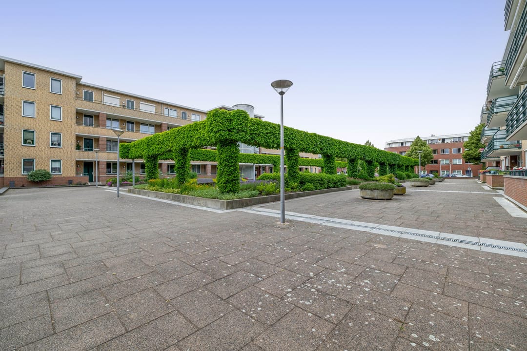 Photo 37 of Willem-Alexanderplein 44