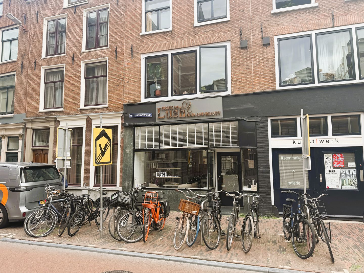 View photo 2 of Wittevrouwenstraat 32