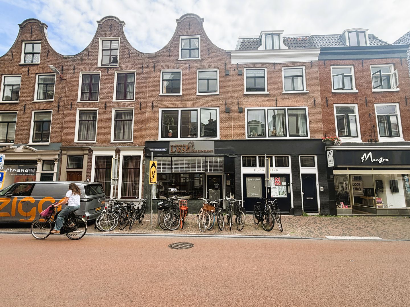 View photo 1 of Wittevrouwenstraat 32