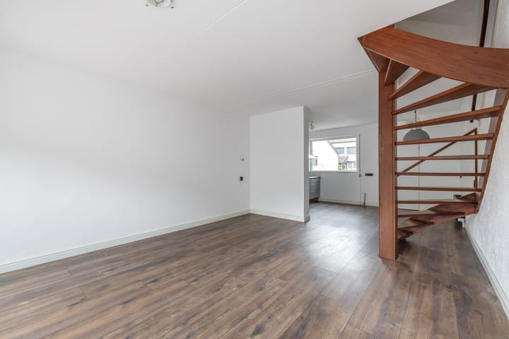 Photo 3 of Schillerstraat 9