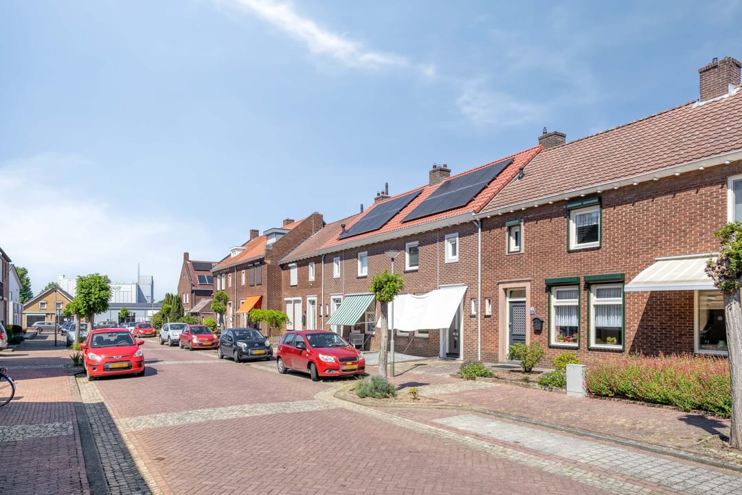 Photo 2 of Raadhuisstraat 26