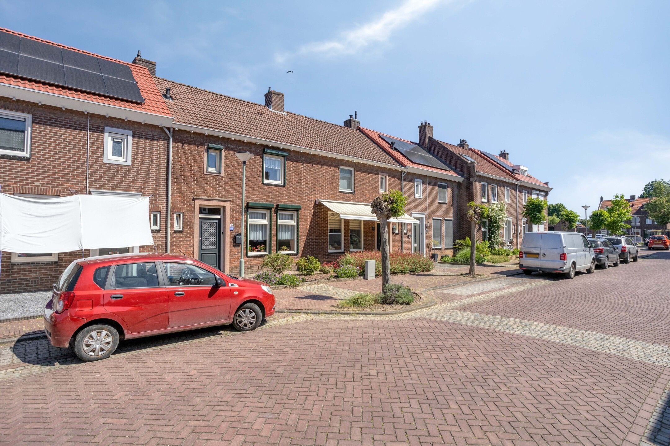 Photo 3 of Raadhuisstraat 26