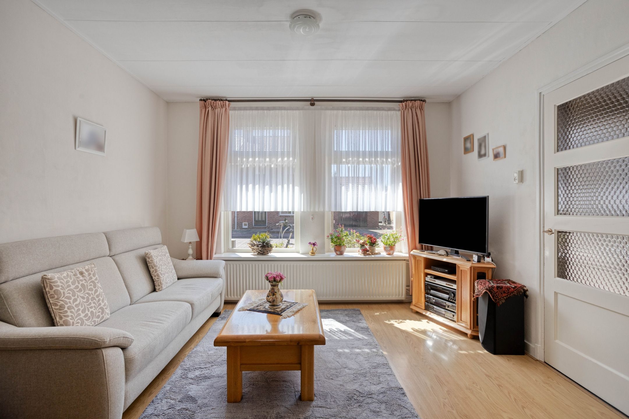Photo 9 of Raadhuisstraat 26