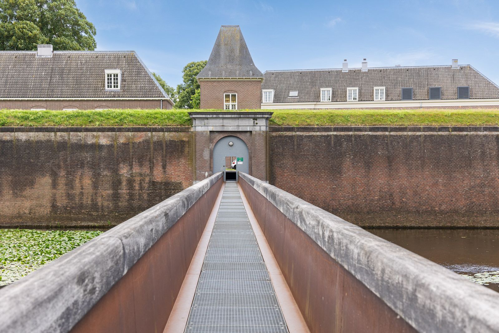Photo 33 of Van der Weeghensingel 35