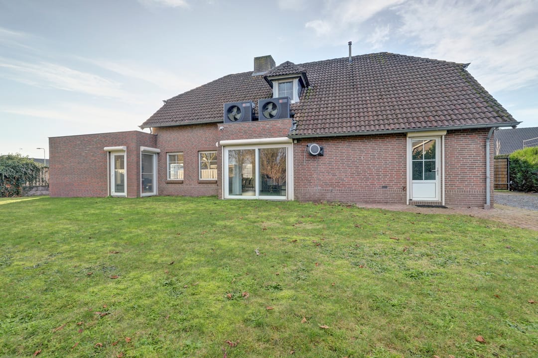 Photo 92 of Veldsehuizen 11-A