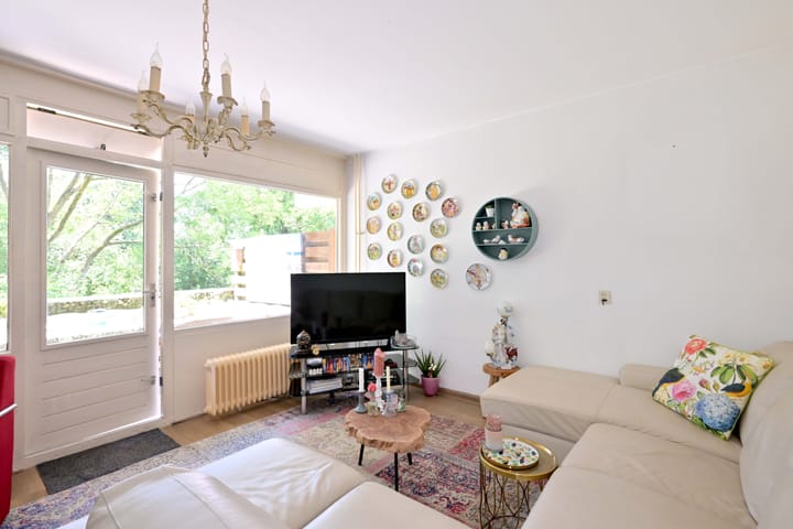 Appartement te koop: Doornenburg 612, Deventer