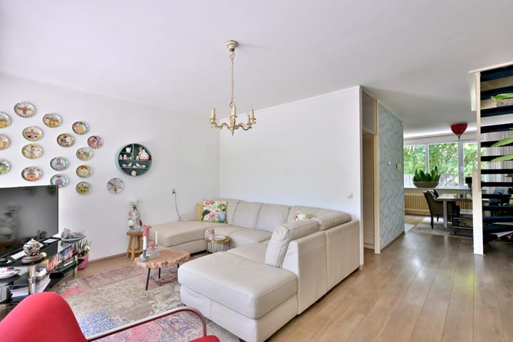 Appartement te koop: Doornenburg 612, Deventer