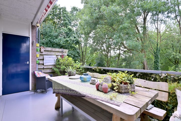 Appartement te koop: Doornenburg 612, Deventer