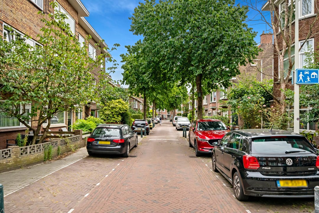 Foto 41 van Boele van Hensbroekstraat 38