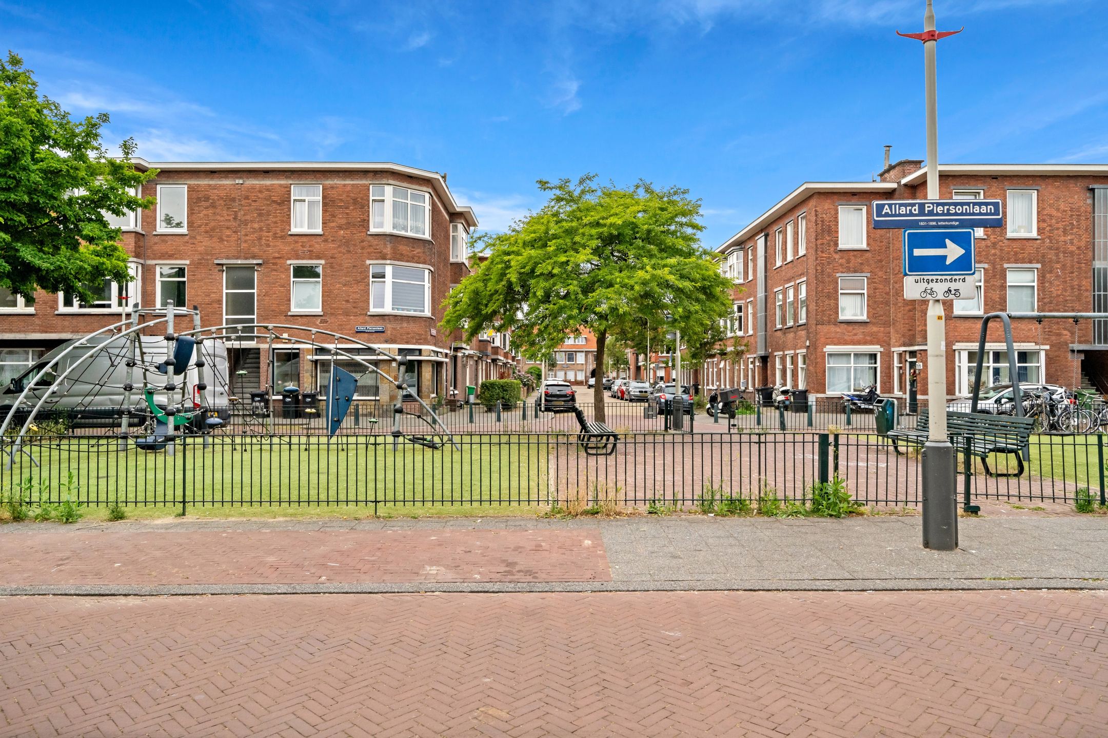 Foto 45 van Boele van Hensbroekstraat 38