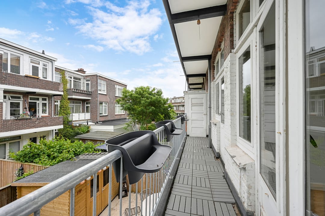 Photo 16 of Hoog Buurlostraat 84