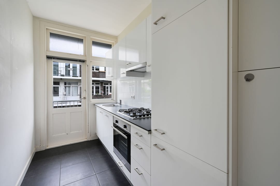 Photo 11 of Hoog Buurlostraat 84