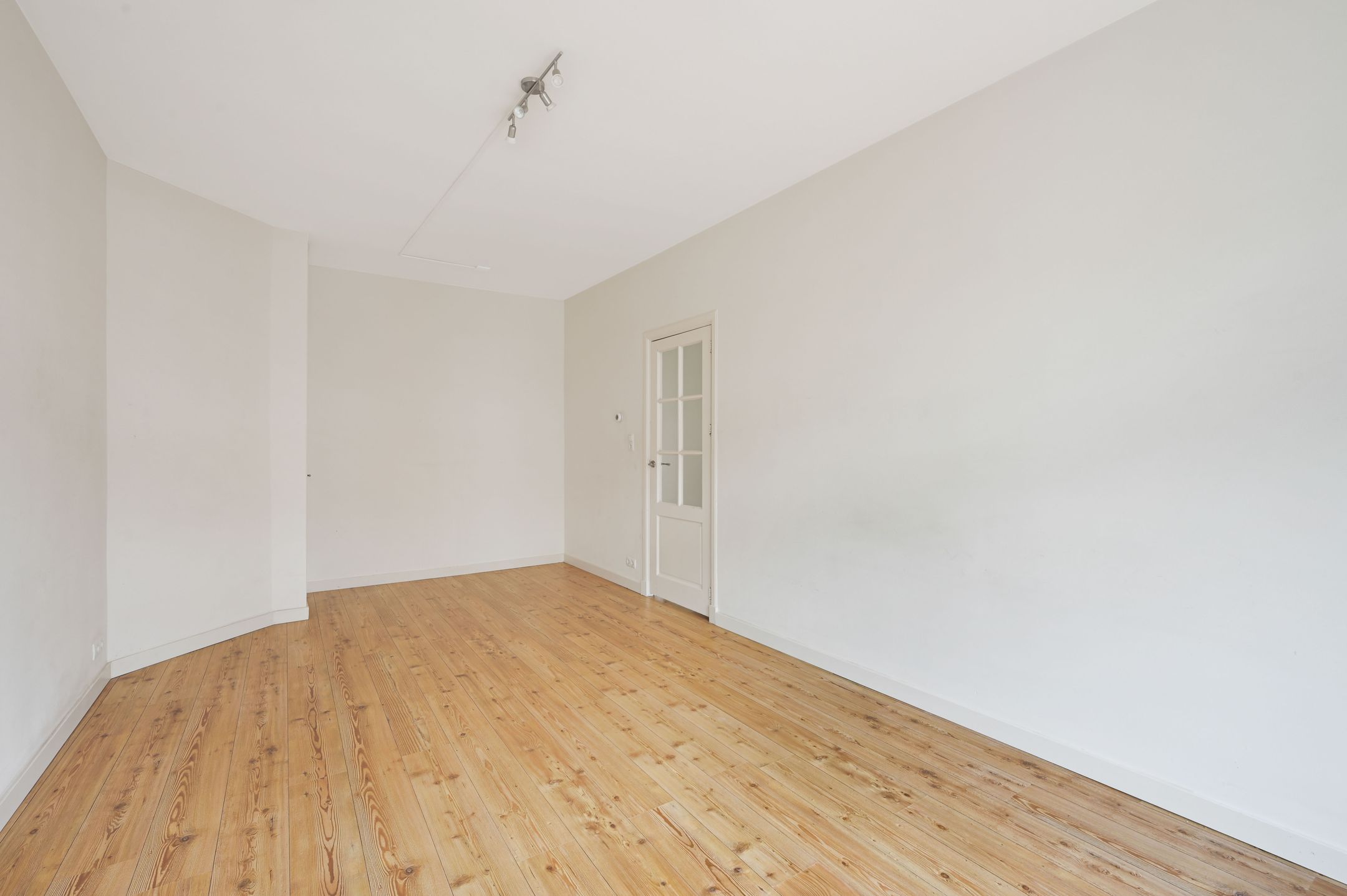 Photo 9 of Hoog Buurlostraat 84