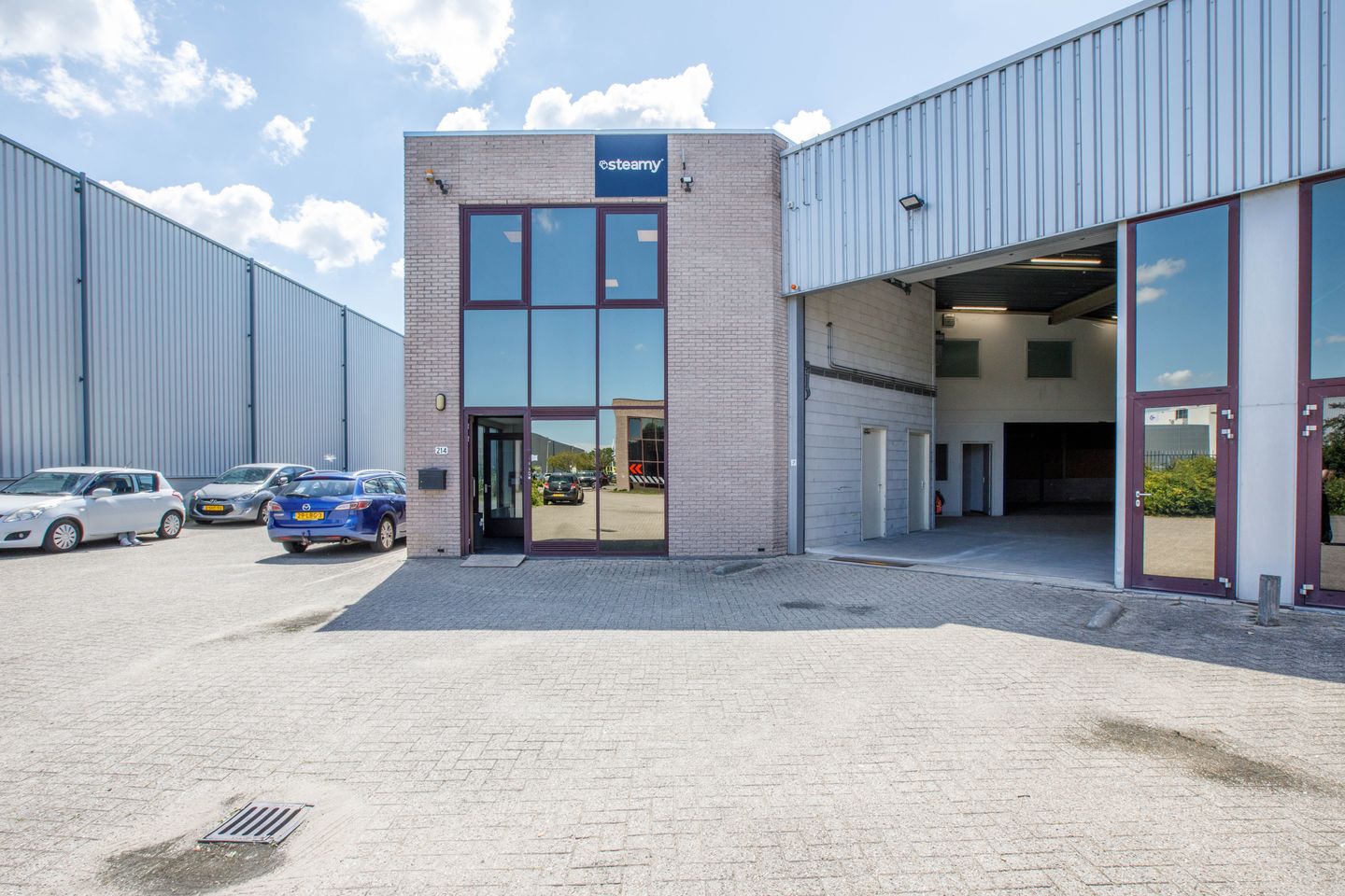 View photo 1 of Hoogeveenenweg 214
