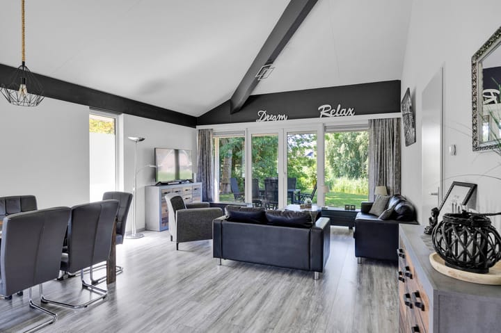 Vrijstaande woning te koop: Molenrak 18, Makkum