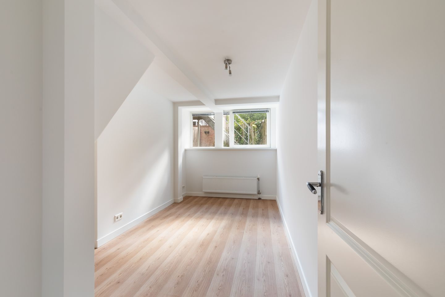 Photo 20 of Lisbloemstraat 41-A