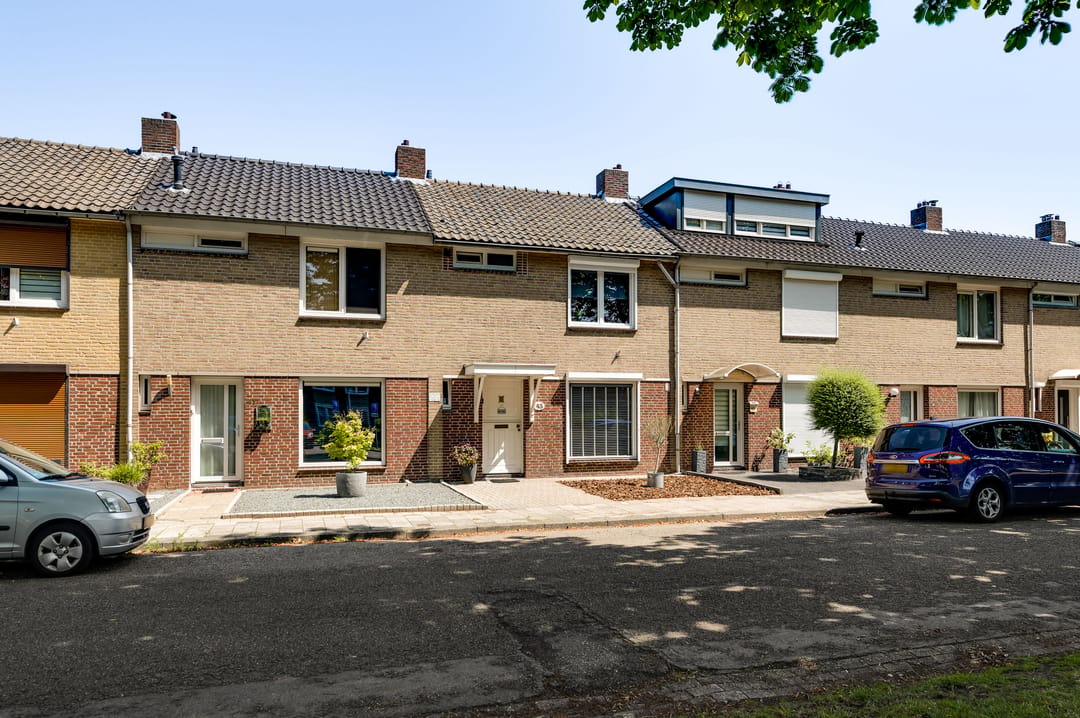 Photo 46 of Maastrichtstraat 43