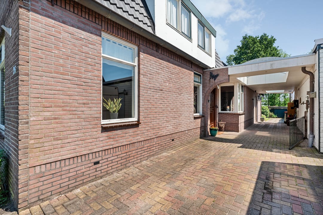 Foto 11 van Kanaalweg-Oost 26