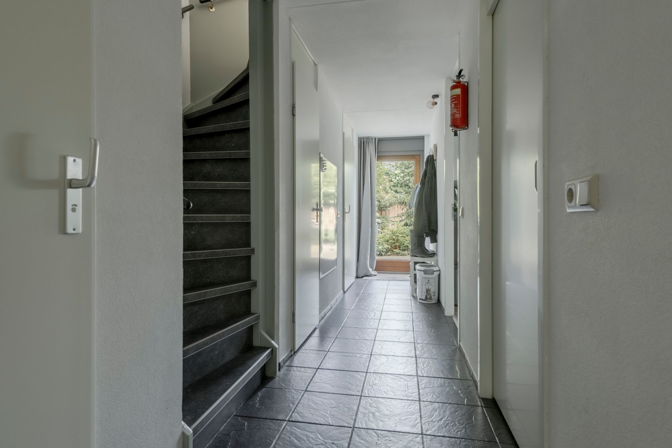Photo 3 of Raperbeek 12