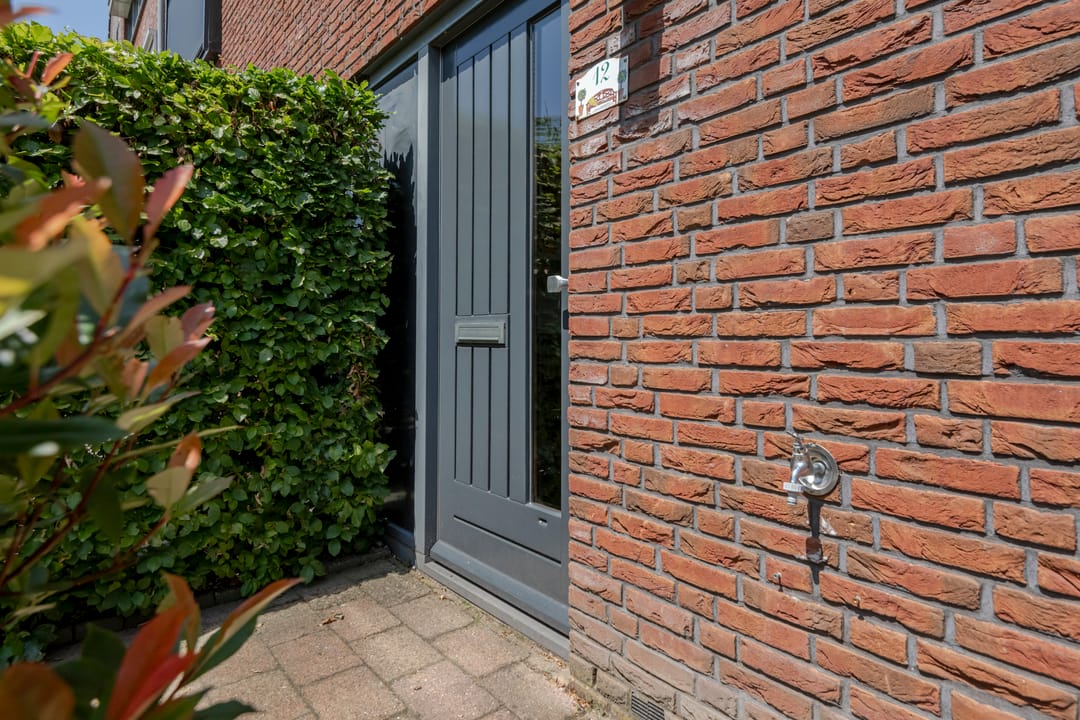 Photo 2 of Raperbeek 12