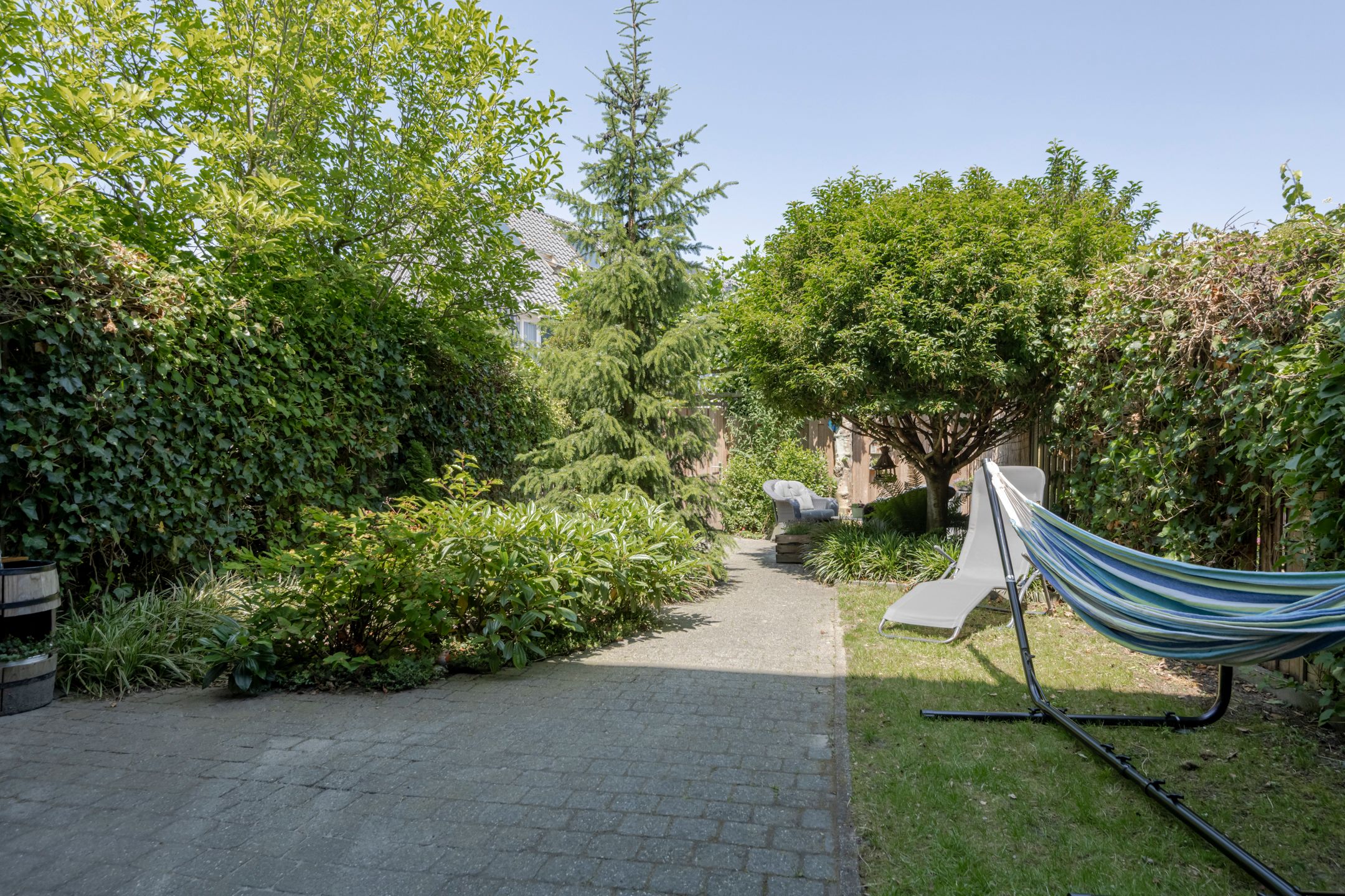 Photo 30 of Raperbeek 12