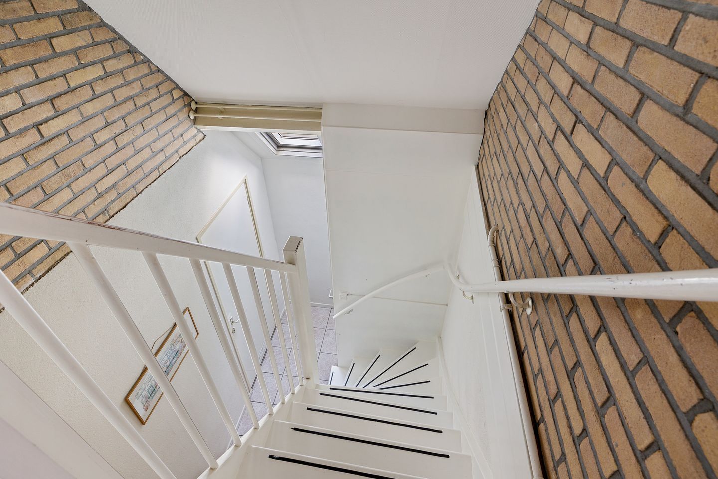 Photo 29 of Joh Poststraat 14