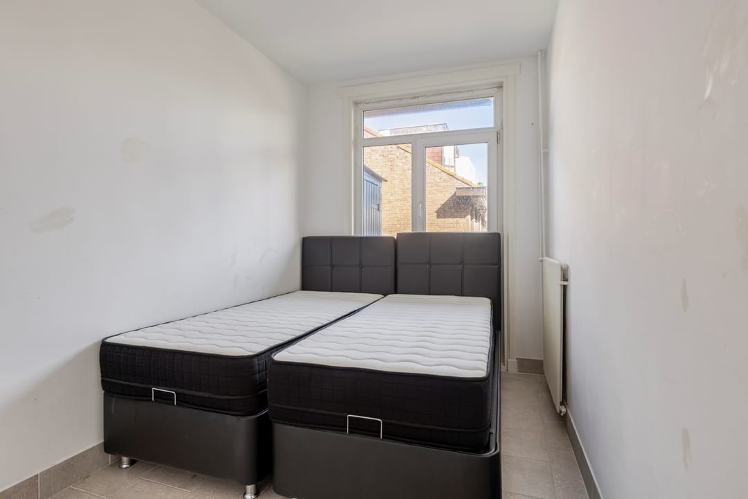 Photo 11 of Isingstraat 195