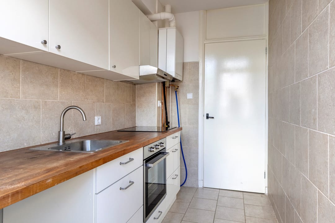 Photo 8 of Isingstraat 195