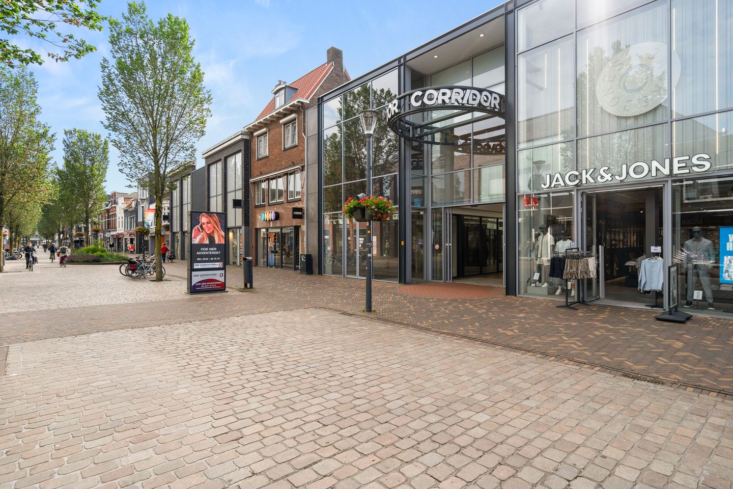 Bekijk foto 2 van Hoofdstraat 36