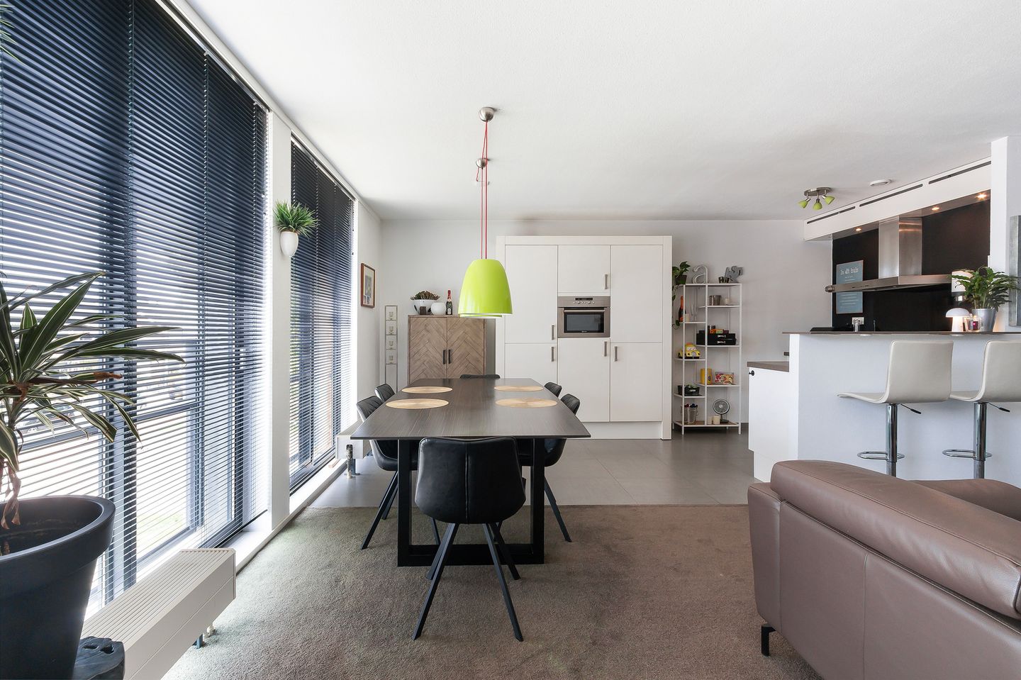 Photo 14 of Merelstraat 42
