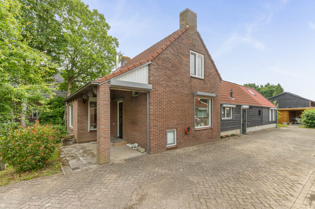 Photo 1 of Maarten van Rossumweg 3