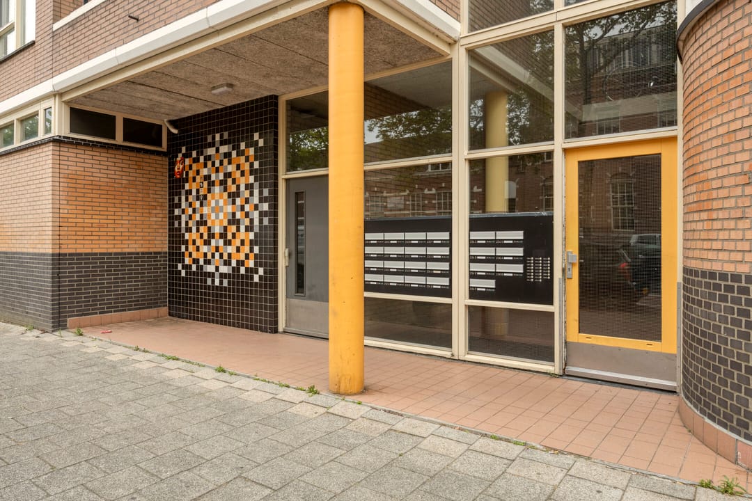 Photo 22 of Oranjeboomstraat 232-G