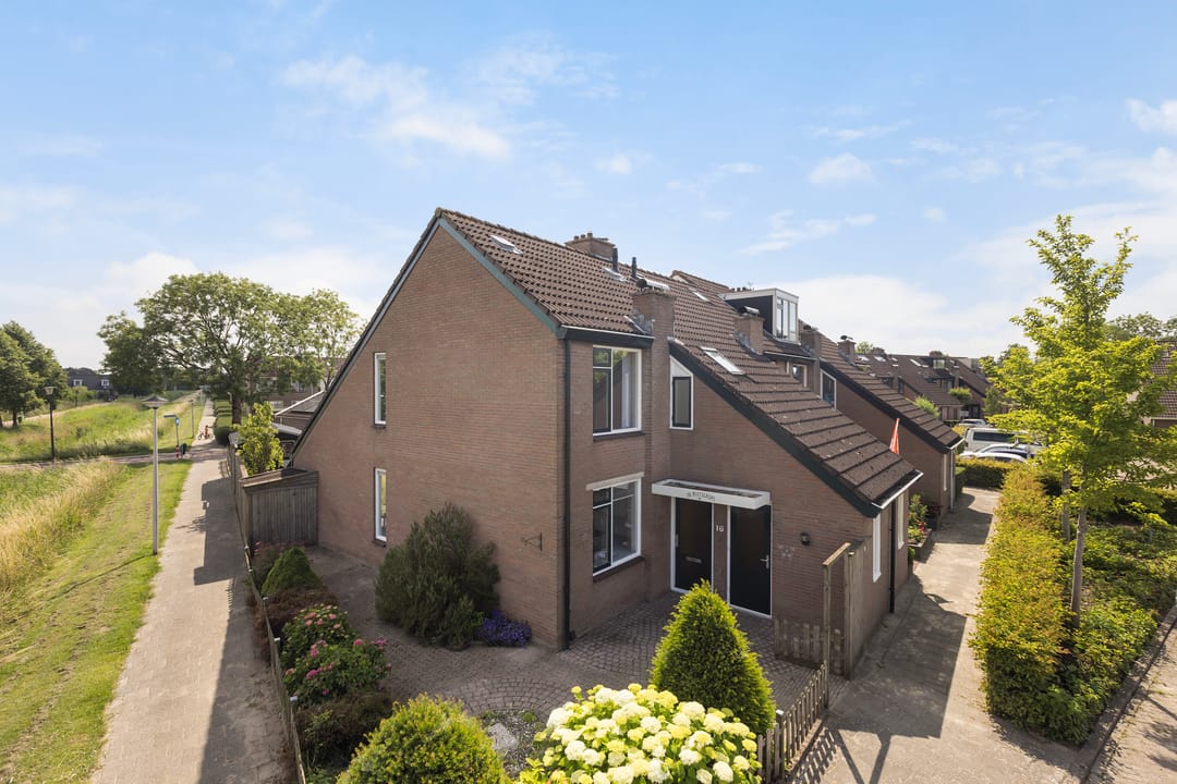 Photo 32 of Asterstraat 16