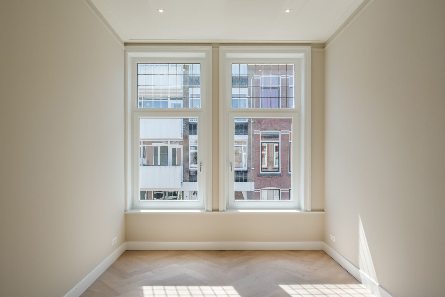 Photo 14 of Ruychaverstraat 17