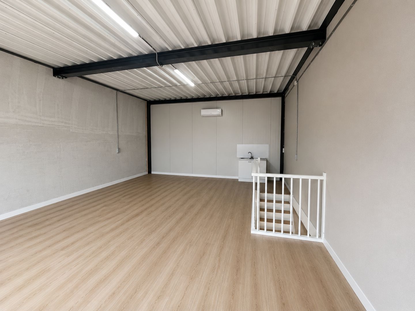 View photo 2 of Laurent Janssensstraat 106-02