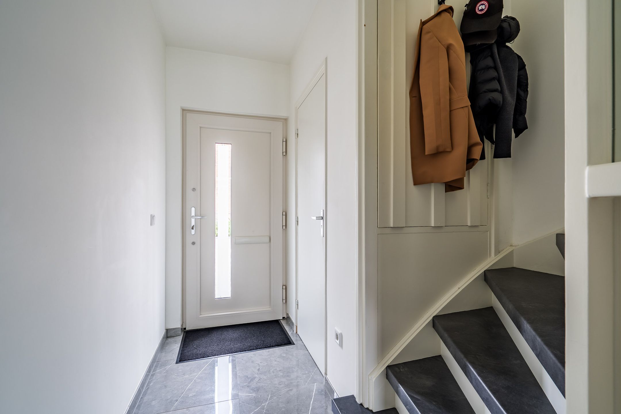Photo 15 of Louise de Colignystraat 5