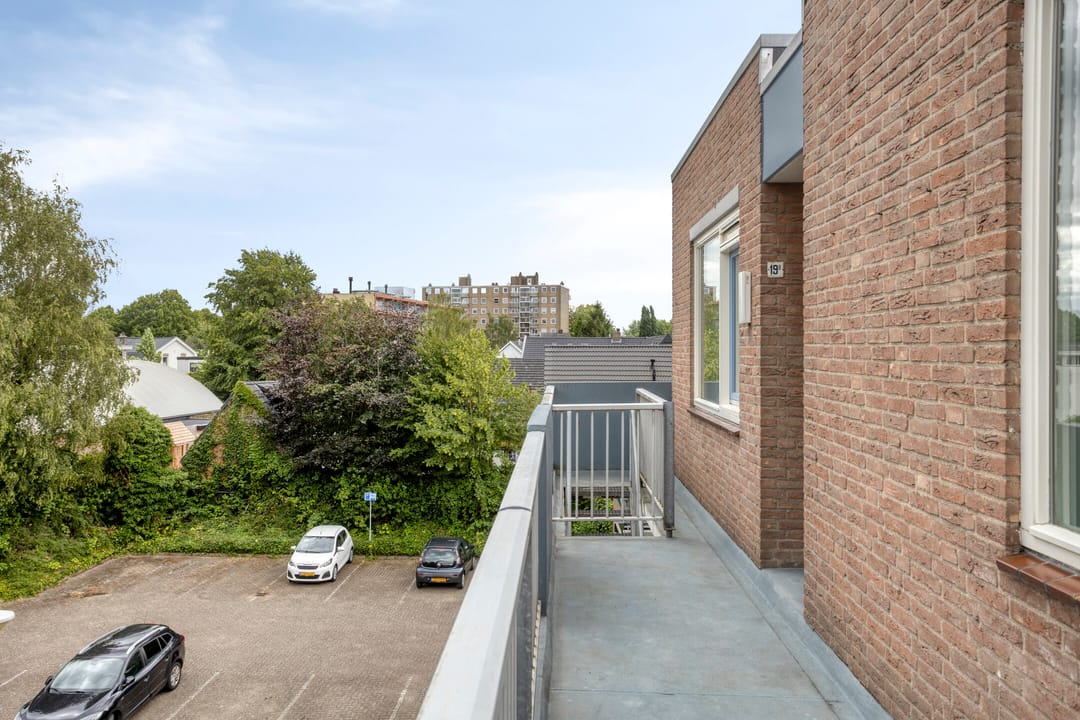 Photo 17 of Vianenstraat 19-B