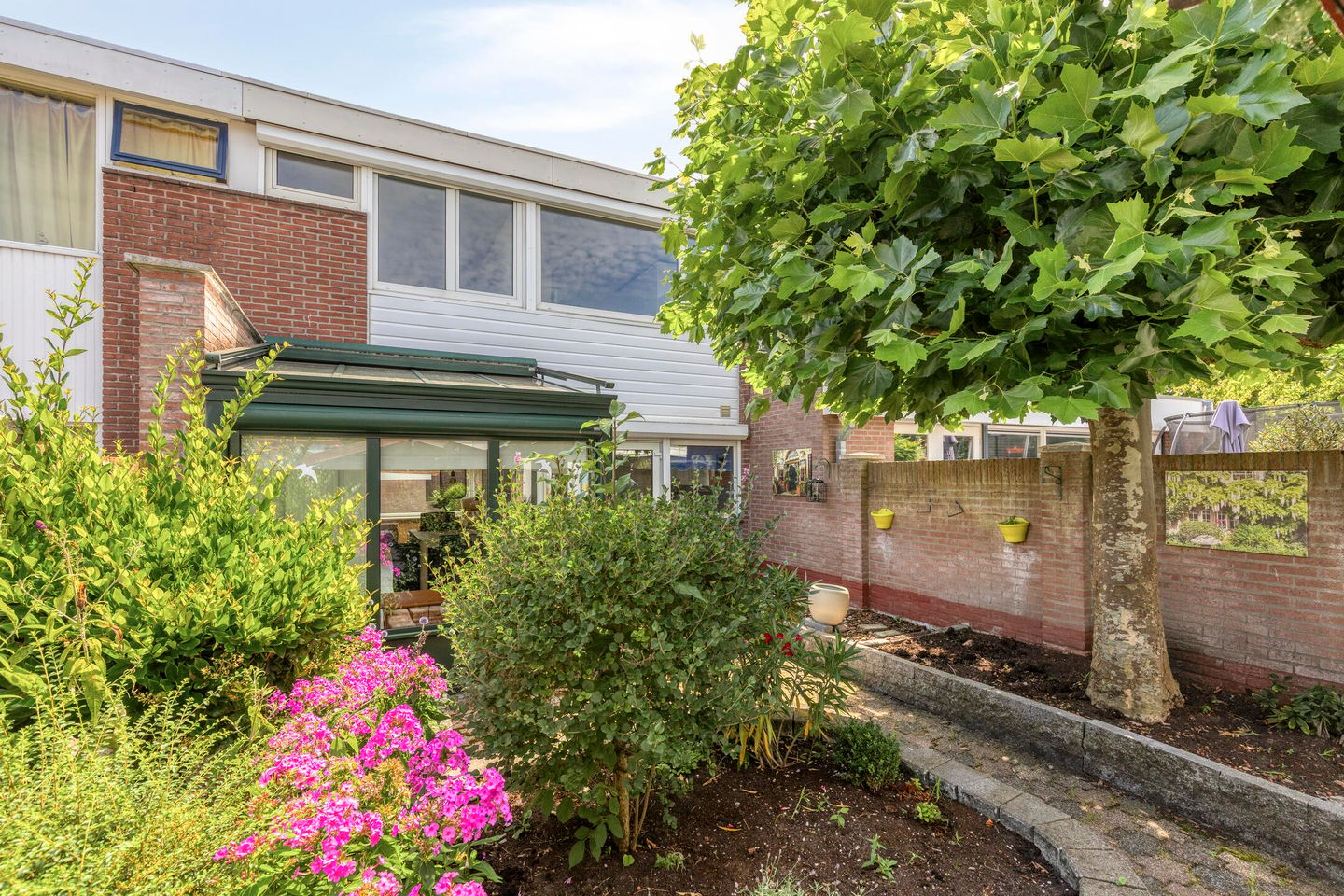 Foto 25 van Titanlaan 10
