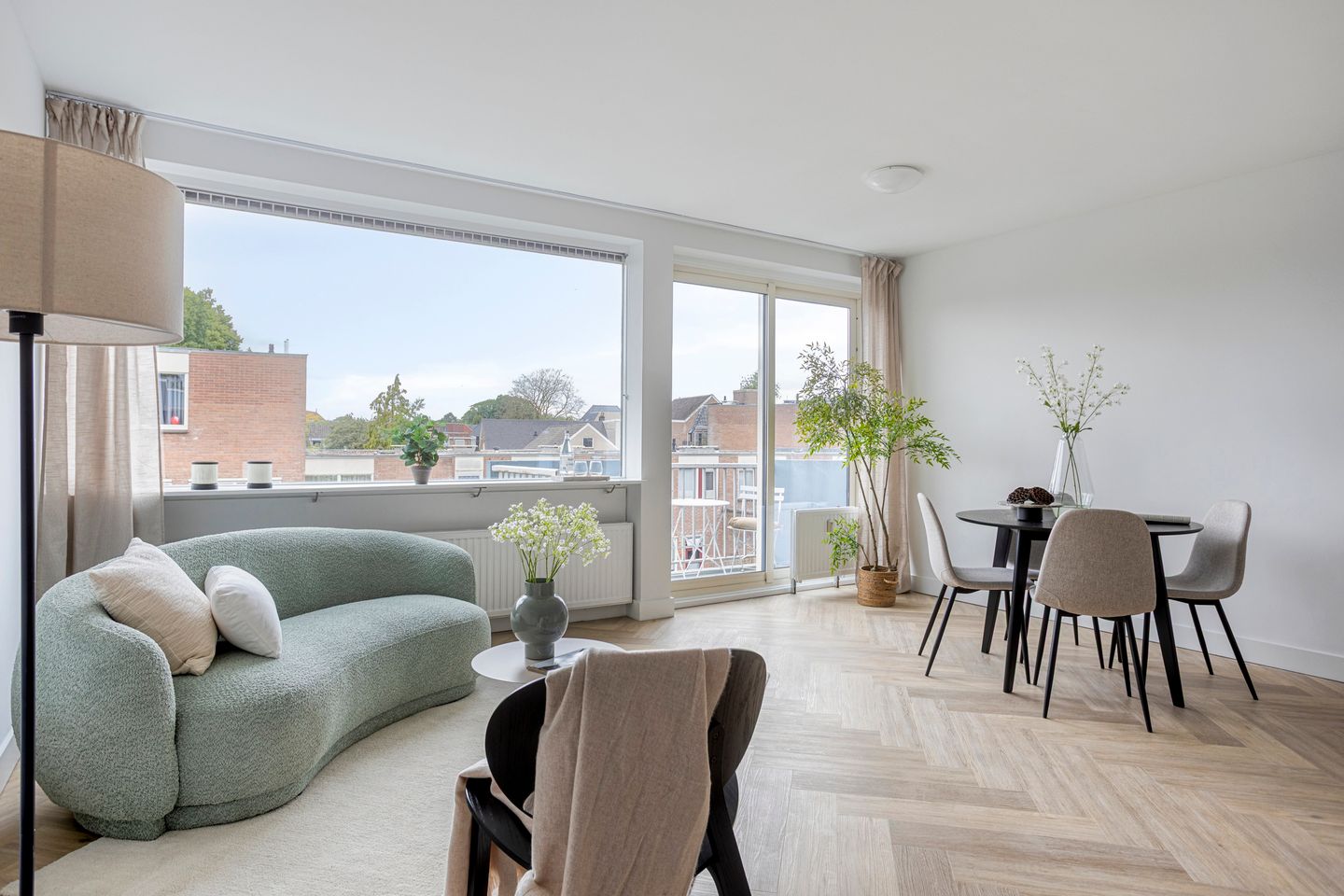 Photo 4 of Vianenstraat 19-B