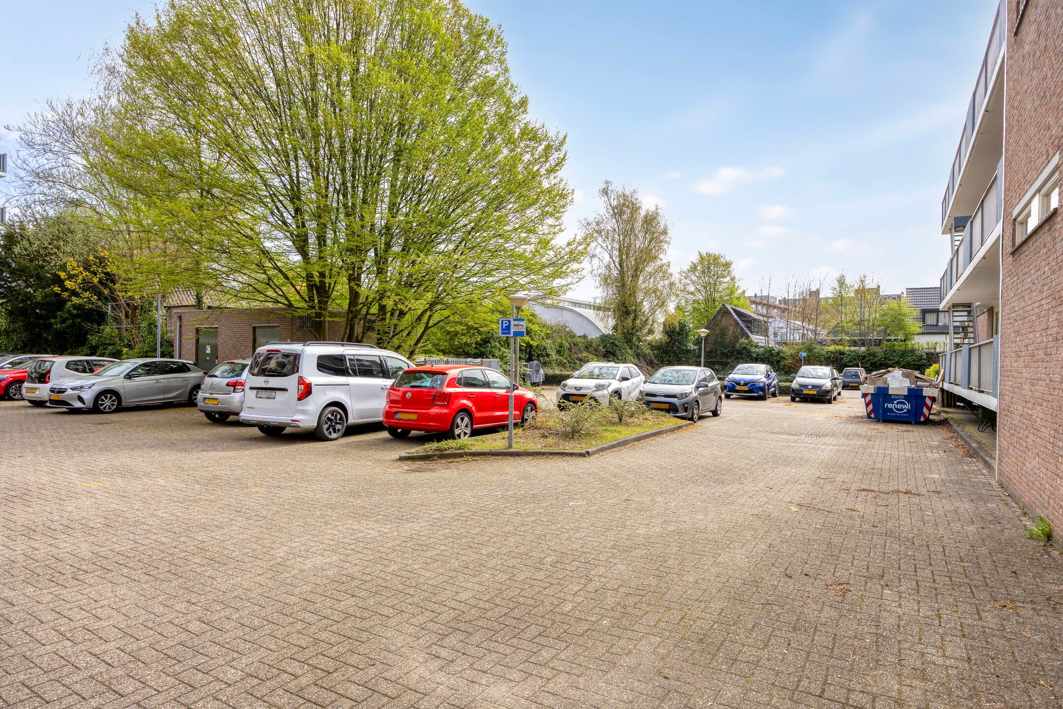 Photo 21 of Vianenstraat 19-B